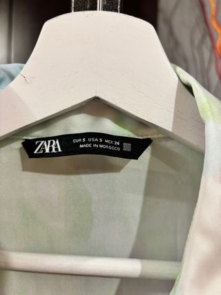 Camisa Zara Multicolor Talla M satinada