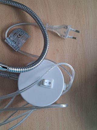 Lámpara LED de pared Livarnolux flexible