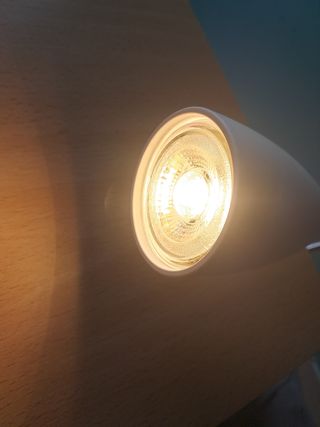 Lámpara LED de pared Livarnolux flexible