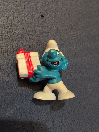 Pitufo con regalo
