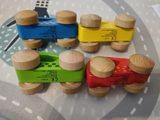 Coches de madera Hape (4 unidades)
