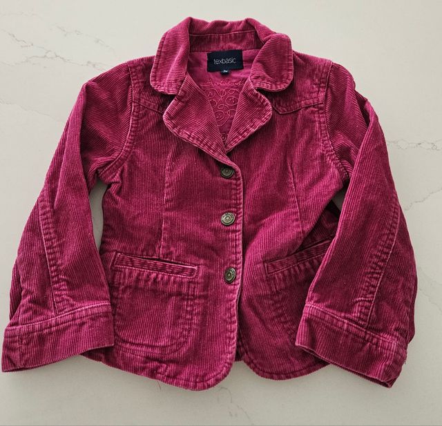 Blazer de pana rosa 3 años
