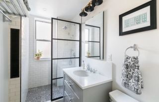 Fontanero // reformas baños y platos de ducha