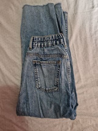 Pantalón vaquero Zara 140cm