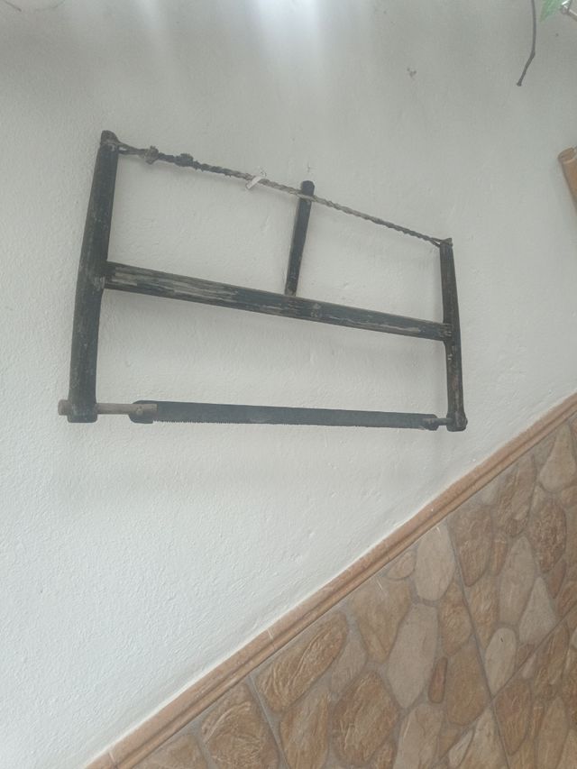 Sierra de arco decorativa