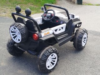 Buggy 4x4 con Mando a Distancia