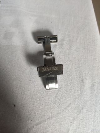 Cierre de reloj Jaguar plateado