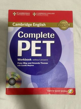Libro students book y workbook complete pet 