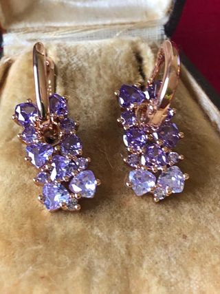 Conjunto Colgante con cadena Pendientes y Anillo 