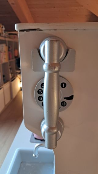 NEGOCIABLE Cocina de juguete con accesorios