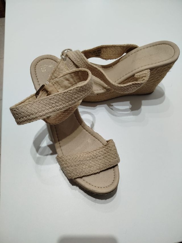 Sandalias cuña mujer atadas tobillo beige 39