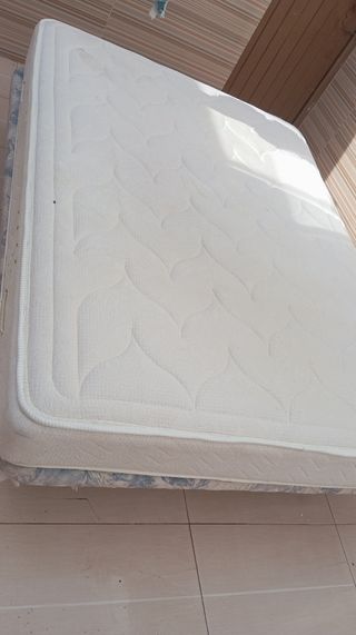 Cama y somier