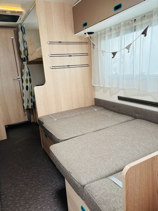 Caravana Adria Aviva 495LX - Como Nueva 