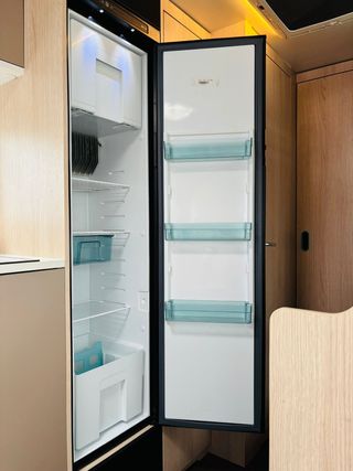 Caravana Adria Aviva 495LX - Como Nueva 