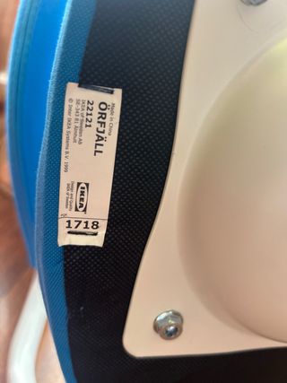 Silla infantil Ikea azul y blanca