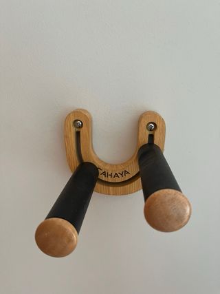 Colgador de pared para guitarra/bajo/ukelele