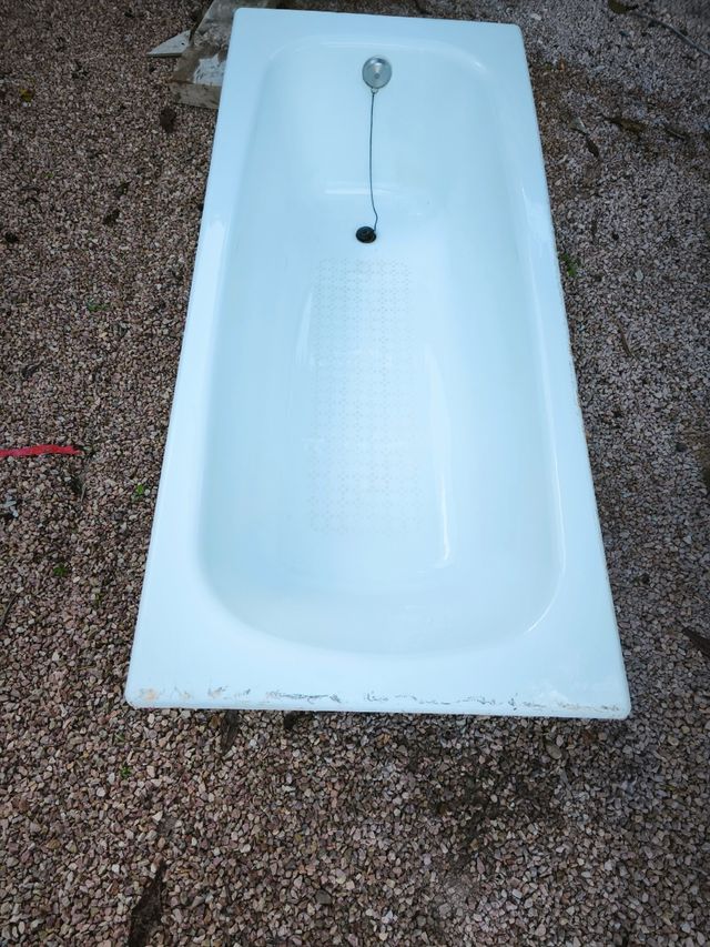 Bañera antigua porcelana blanca