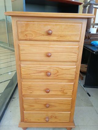 Armario estantería de madera