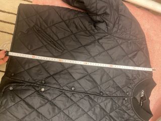Cazadora acolchada Zara Talla L Negra
