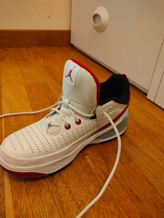 Zapatillas Nike Air Jordan Baloncesto Blanco/Rojo