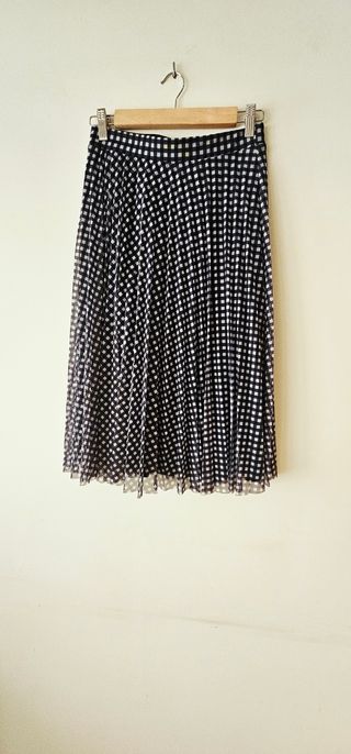Lote Falda y Jersey. Bershka y Easy Wear