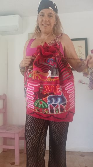 Bolso de lana artesanal multicolor