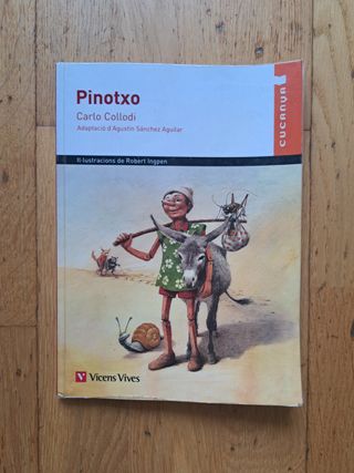 Todos libros en catalán. Cada uno solo €3