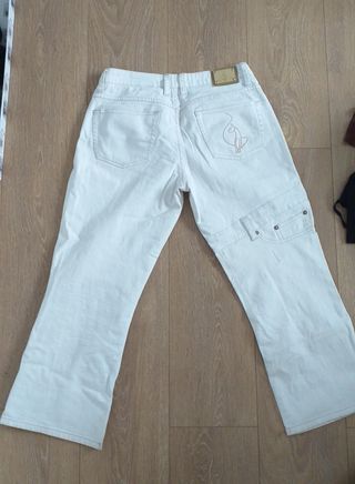 Pantalones vaqueros Baby Phat blancos