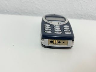 Nokia 3310 Azul antiguo 