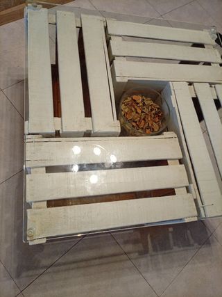 Mesa de centro de madera y cristal