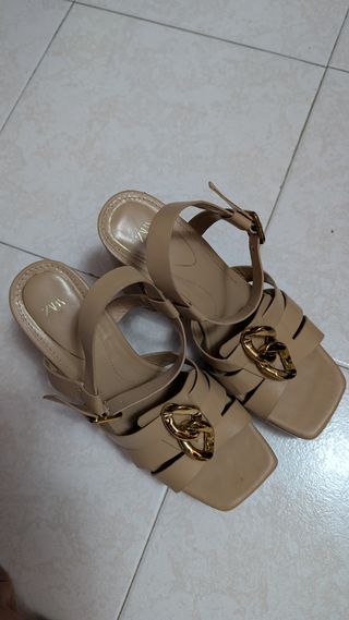 Sandalias 