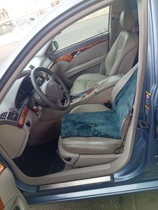 Mercedes-Benz Classe E (214) 2004