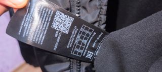 Chaqueta Guess Negra