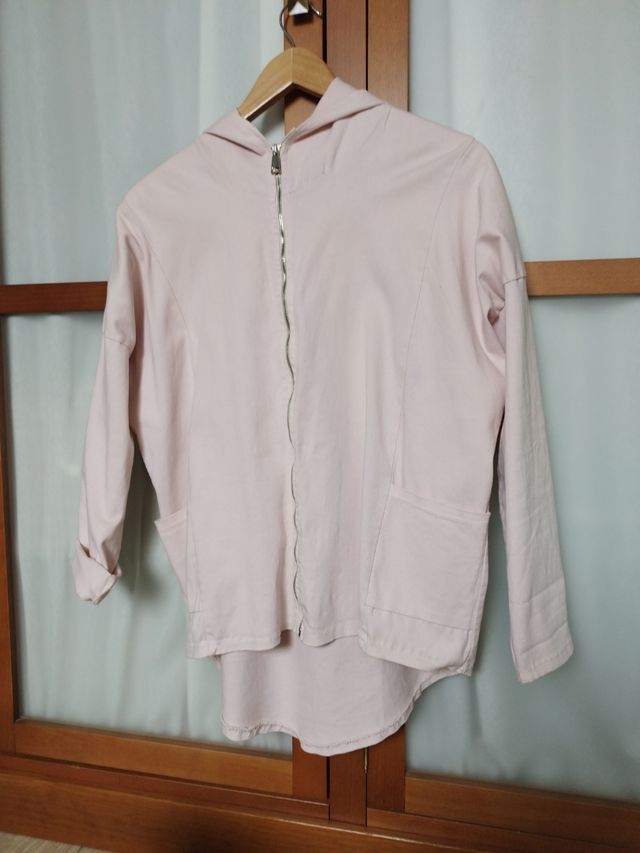 Chaqueta rosa con estrella de lentejuelas