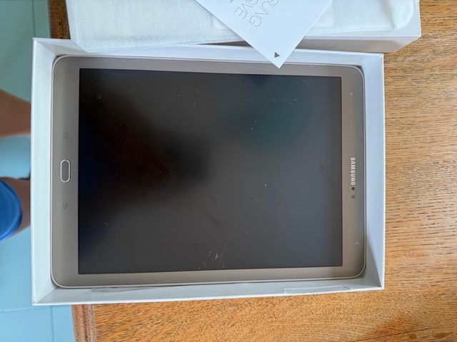 Samsung Galaxy Tab S2 Argento