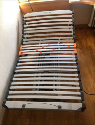 Cama articulada Pardo 105x190cm con colchón visco.