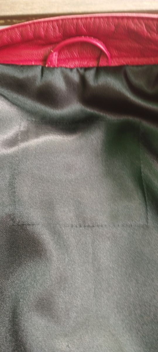 Giacca in pelle rossa da donna Gerome