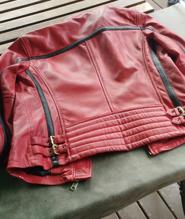 Giacca in pelle rossa da donna Gerome