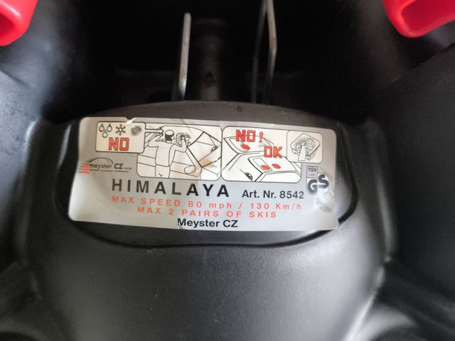 Portaesquís para coche. 