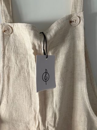 Stradivarius Mono Corto Etiqueta