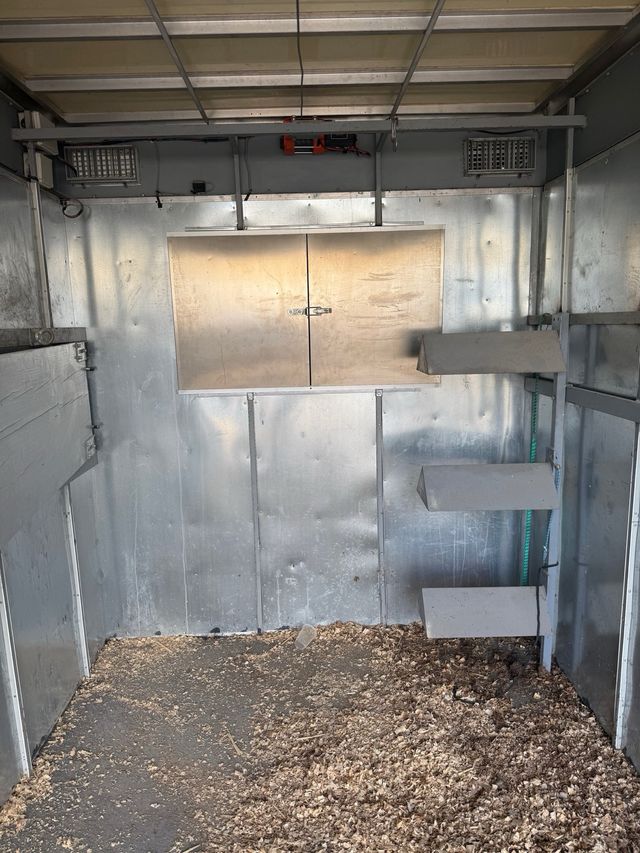 Camión caballos 3500 kg