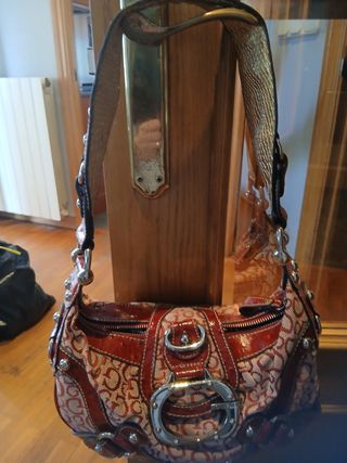 Bolso vintage Guess dorado y rojo