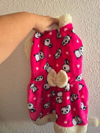 Vestido nuevo para perro con estampado de pandas