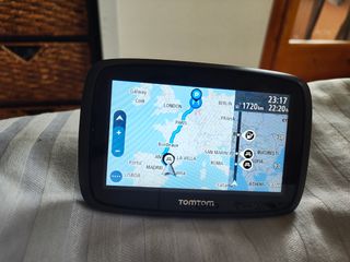 GPS TomTom profesional GO 400 