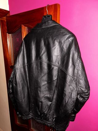 Cazadora cuero vintage negra