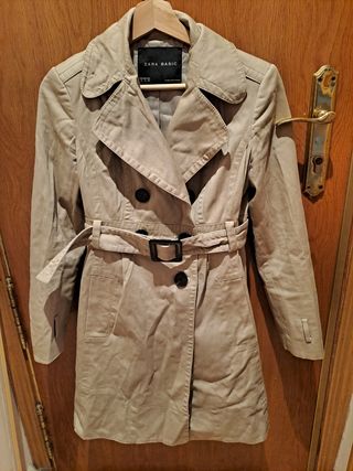 Gabardina Zara Basic Beige Talla S
