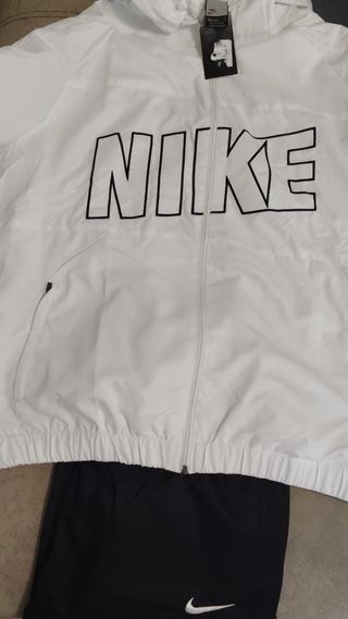 Conjunto Nike Chaqueta y Pantalón Negro Blanco