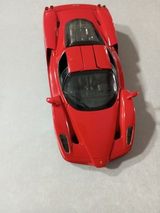 Ferrari Enzo 1/18 Hot Wheels
