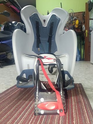 Silla bici bebé, porta bicicletas.