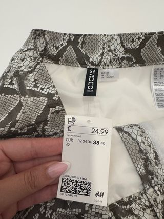 Falda H&M Estampado Serpiente Talla 38